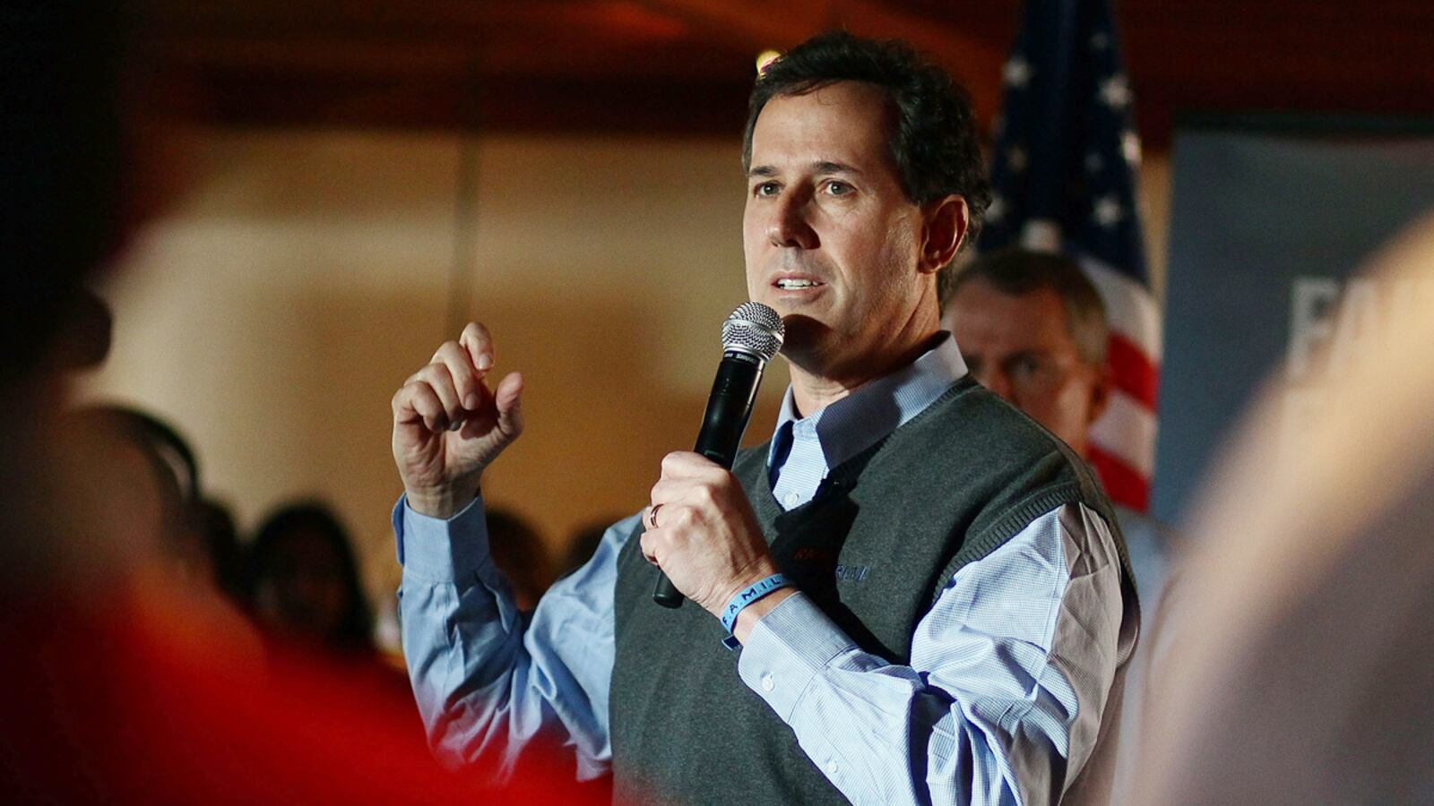 cheats/2012/02/18/santorum-mitt-earmarks-too/santorum-earmarks-cs_rocbjw