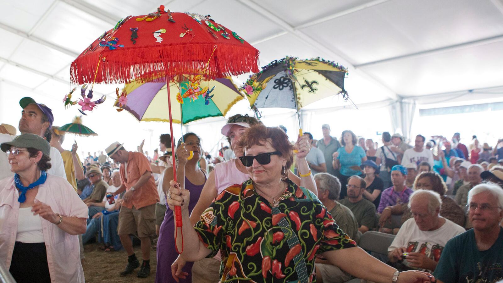 articles/2014/04/25/the-cradle-of-jazz-blues-and-gospel-endlessly-rocking/140424-nola-jazz-festival-berry-tease_afhvgd