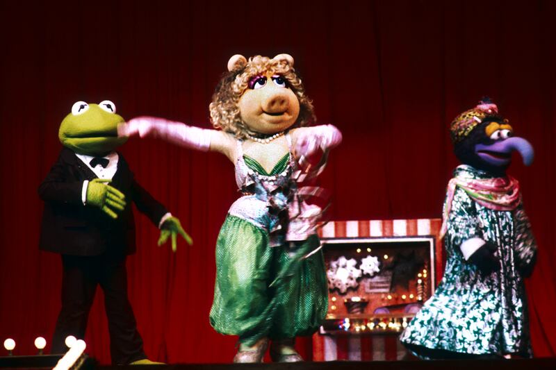 articles/2012/07/26/kermit-miss-piggy-and-chick-fil-a-why-gays-love-the-muppets/gays-love-muppets-setoodeh_r8wbqv