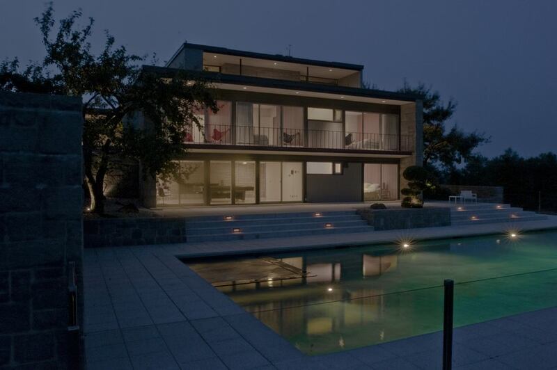 191106-mcnearney-omg-i-want-to-rent-this-house-new-hampshire-17_iwuamb