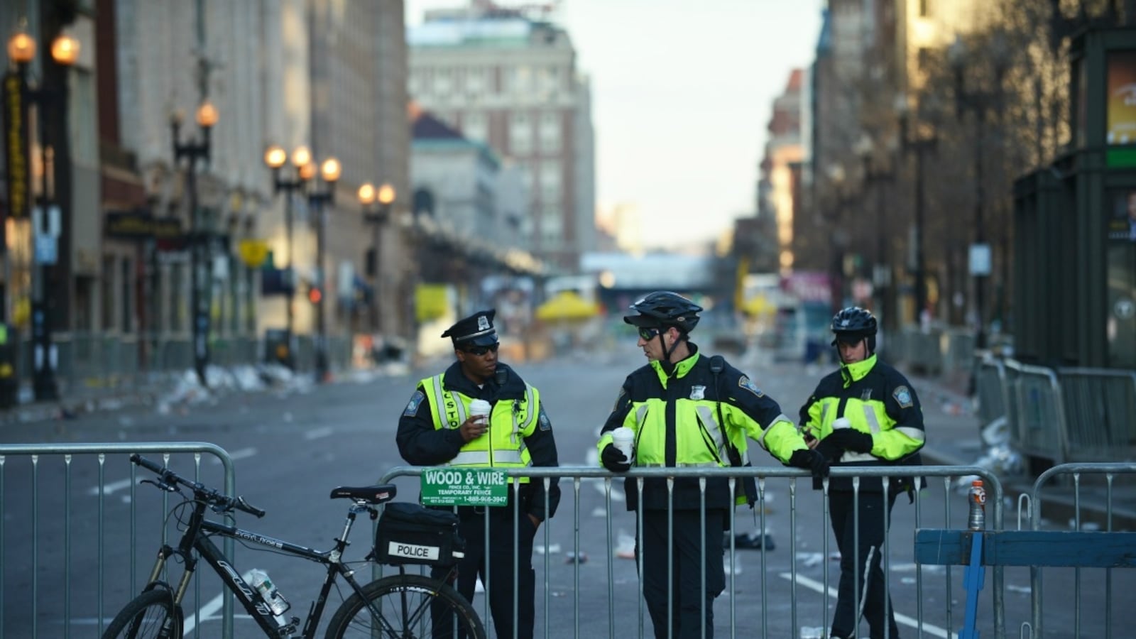 cheats/2013/04/16/boston-bombs-contained-nails-ball-bearings/130416-cheat-boston-bombs-nails-pellets_upjzpo