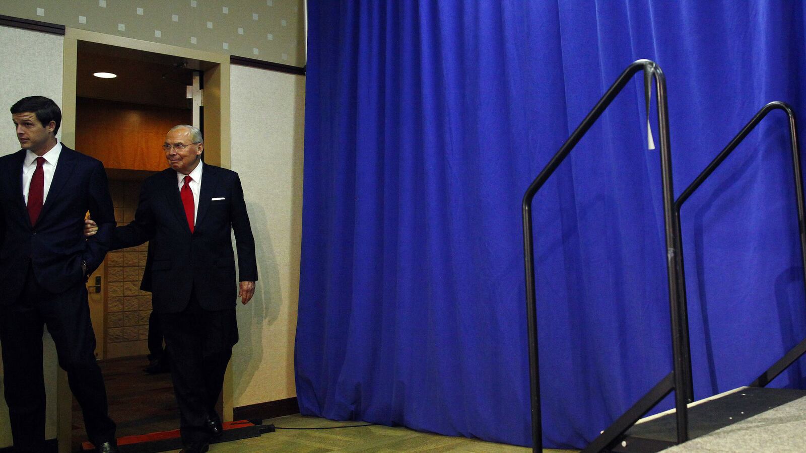 170218-huntsman-sr-cheat_fle4cb