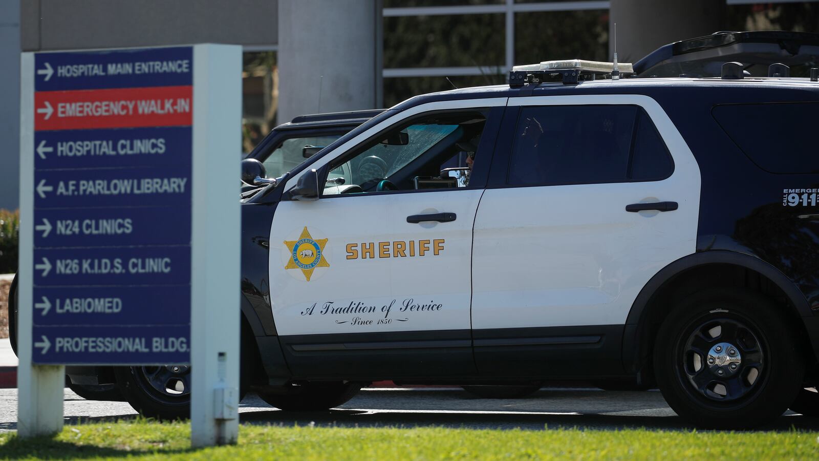 2021-02-24T203721Z_1152709306_RC28ZL9OTSWM_RTRMADP_3_PEOPLE-WOODS_kmur2u