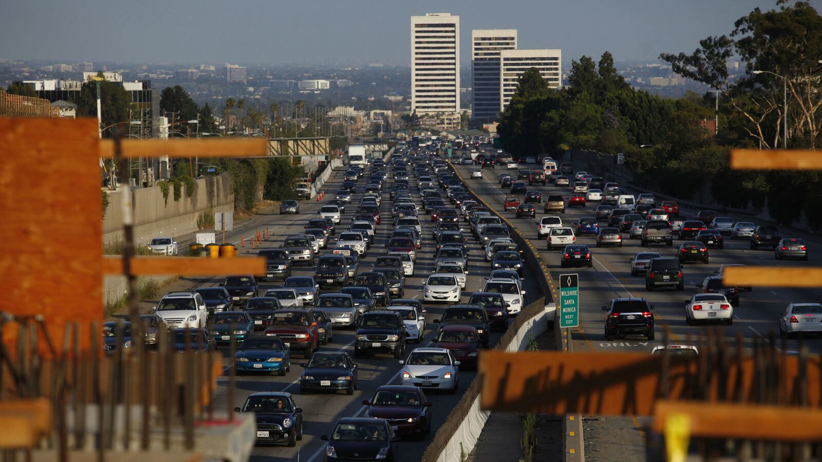 cheats/2016/04/20/calif-has-nation-s-most-polluted-air/160420-california-most-polluted-report-cheat_mvto5v