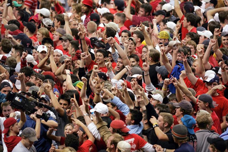 galleries/2011/03/20/die-hard-college-hoops-fans/college-basketball-fans---texas-tech_b4yn2m