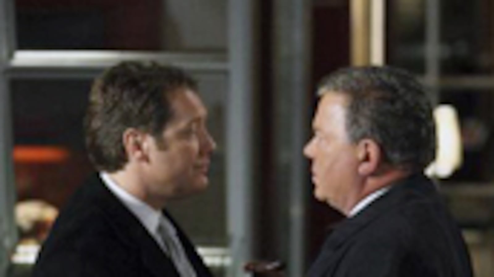 articles/2008/12/07/obama-meets-the-press-and-anderson-cooper-swims-with-sharks/ankowski-tv-boston-legal_6898_iv8c5i
