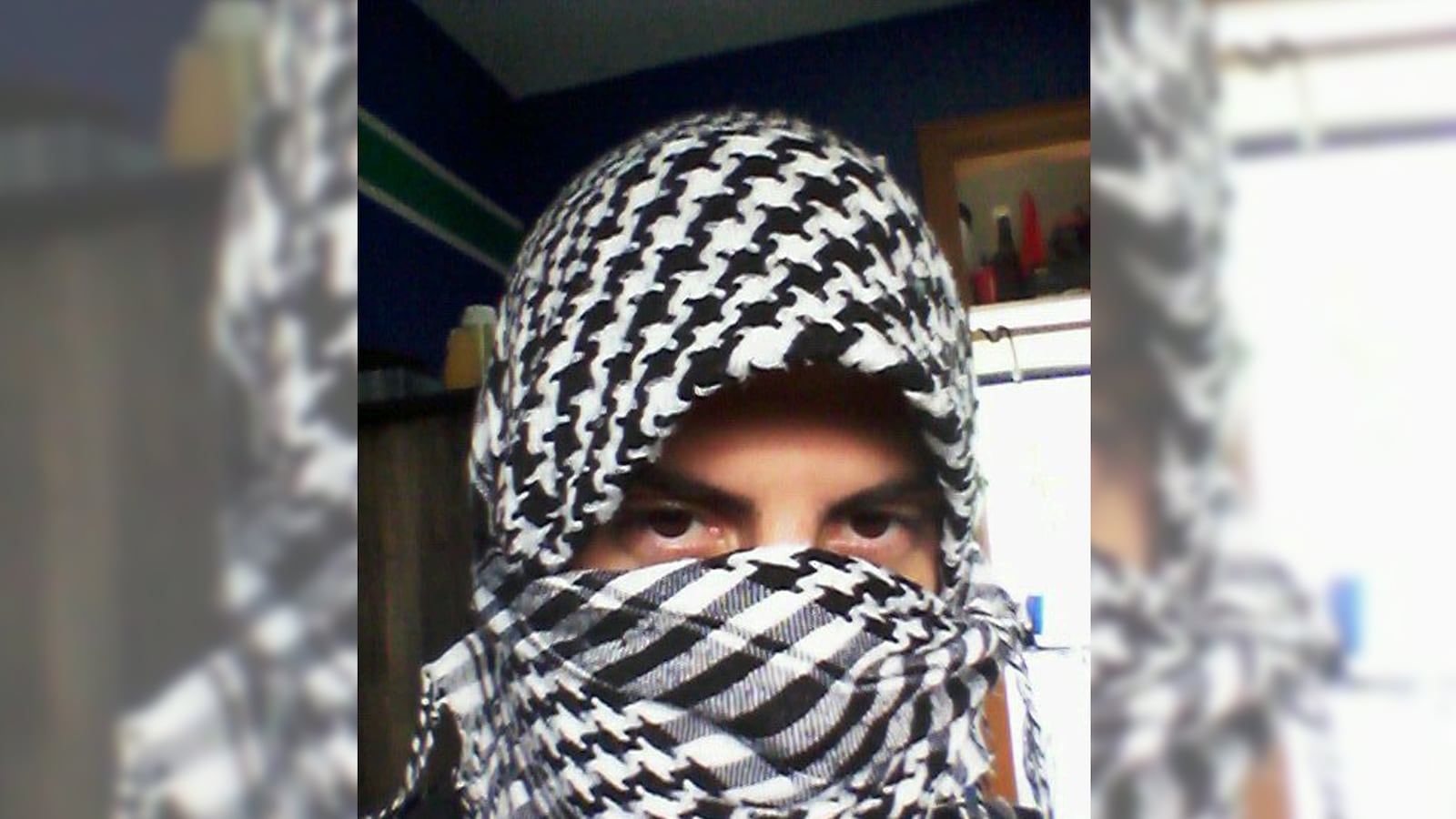 articles/2015/06/13/inside-boston-s-isis-conspiracy/150612-zalkind-boston-tease_ziout1