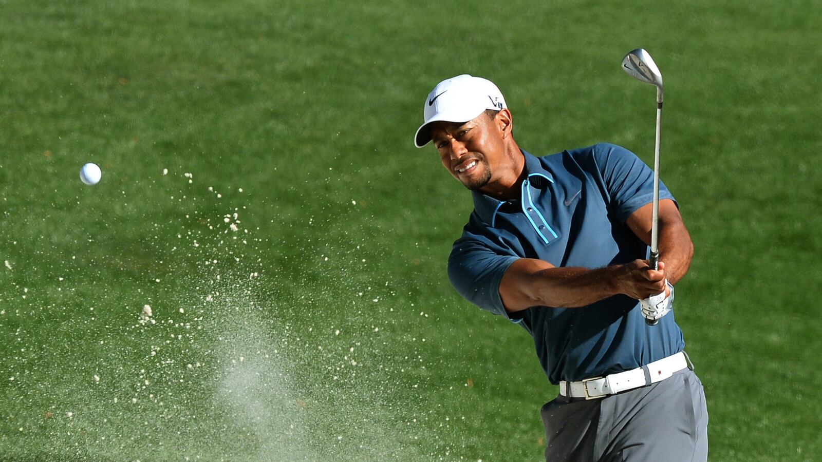 cheats/2013/04/14/text-message-sunk-tiger-woods/130414-golf-referees-cheat_q4bbg2