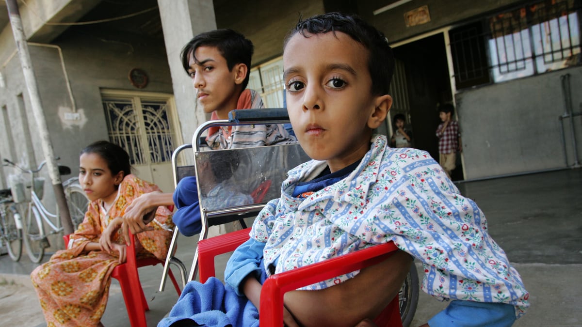 cheats/2012/10/15/iraq-sees-surge-in-birth-defects/iraq-birth-defects-cheat_i2nzus