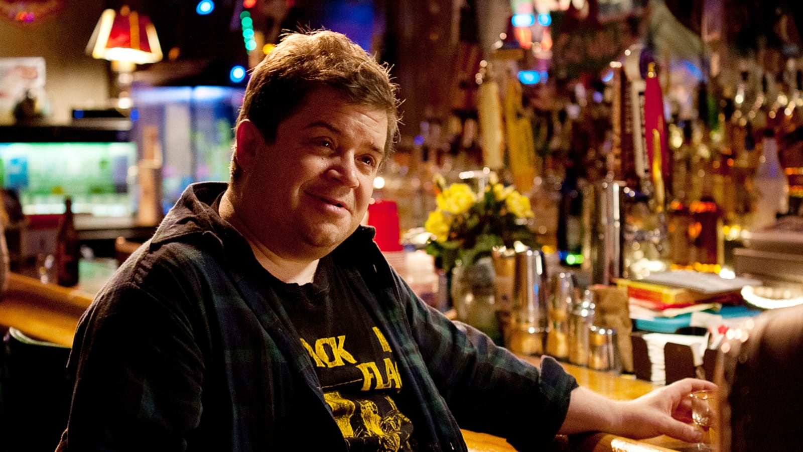 articles/2011/12/09/patton-oswalt-on-young-adult-charlize-theron-and-his-twitter-friends/patton-oswalt-young-adults-rushfield_e7z8sv