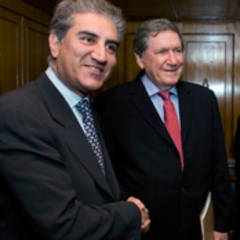 articles/2009/02/13/holbrooke-gets-pakistan-to-come-clean/akbar-holbrooke_14007_eflbhr