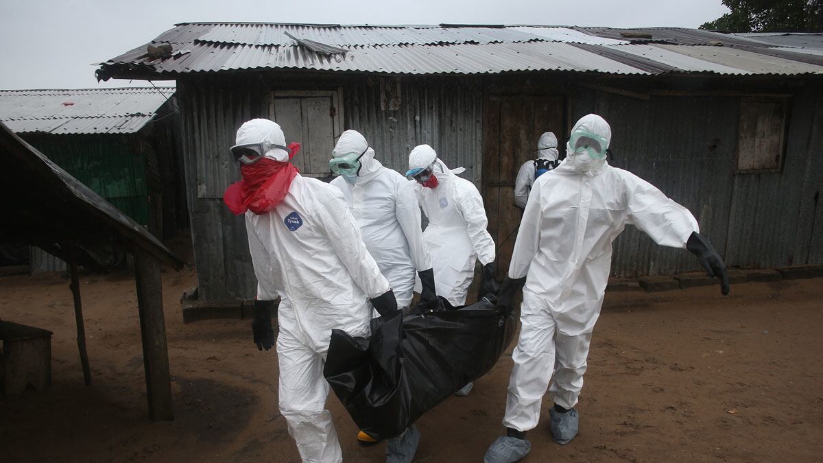 cheats/2014/08/20/liberia-seals-ebola-stricken-slum/140820-ebola-cheat_e2kuqb