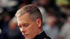 articles/2009/02/19/whats-eating-kevin-bacon/keller-kevin-bacon_14661_eggyzp