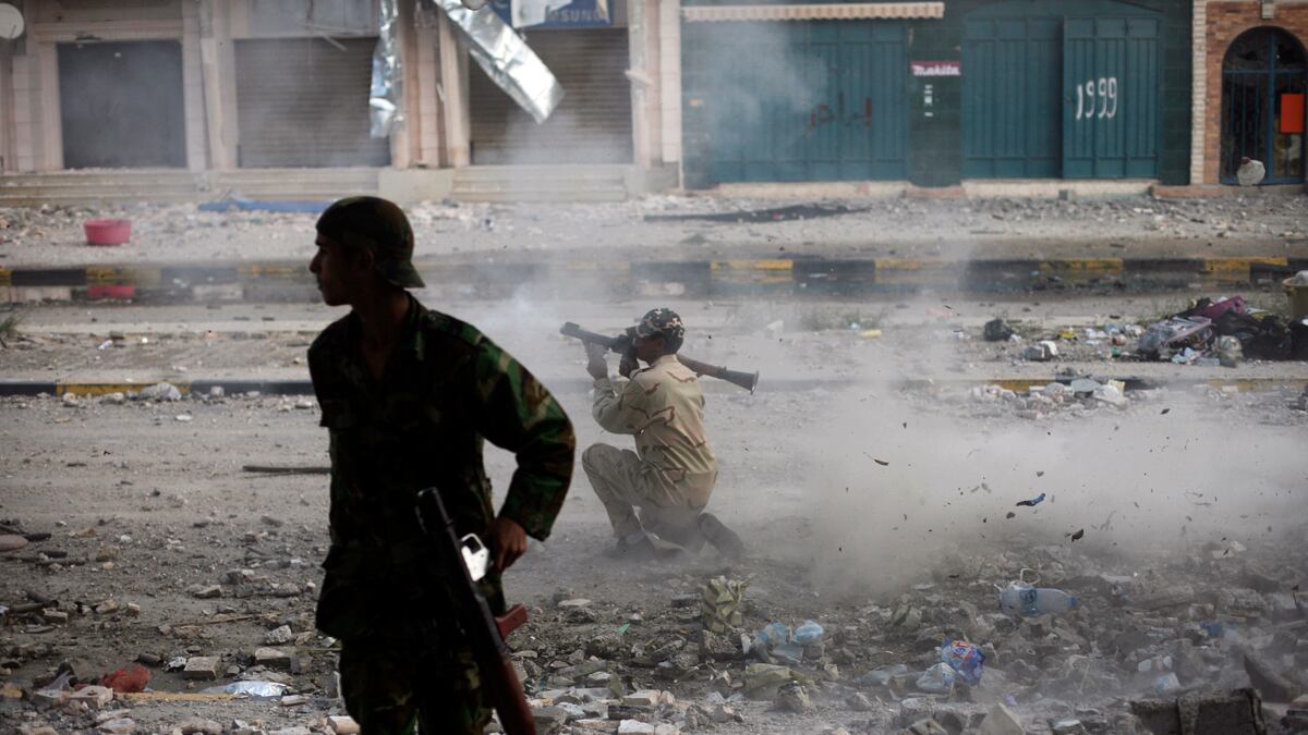 cheats/2011/10/17/gaddafi-stronghold-nears-collapse/libya-rebels-cs_epugd0