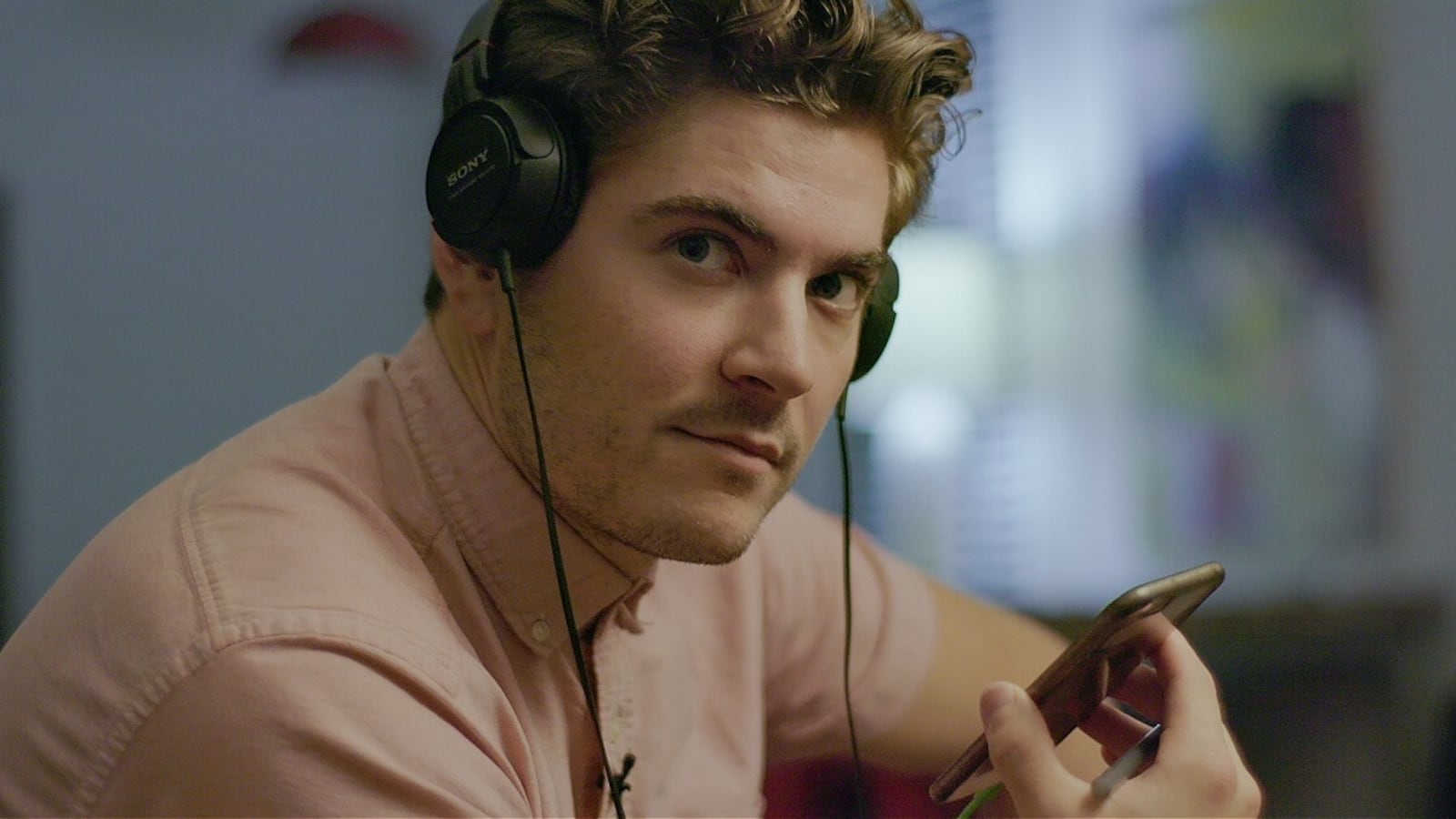 murder-on-middle-beach-madison-hamburg_hqzud1