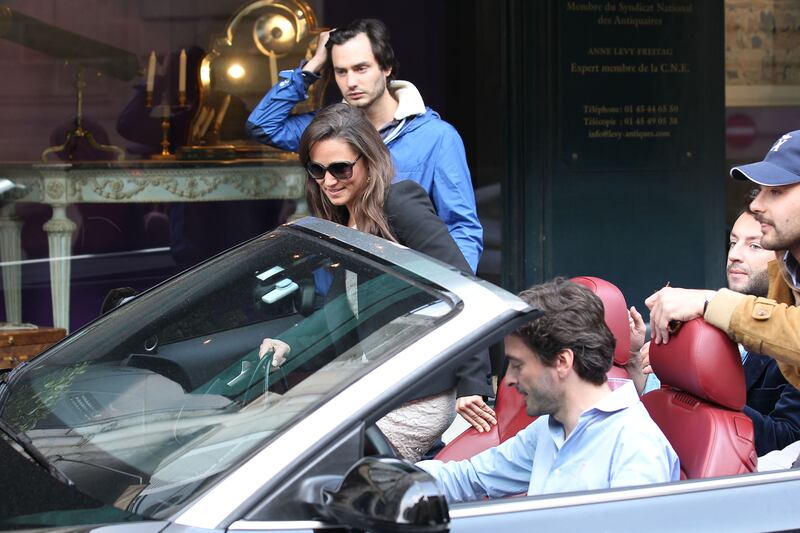 galleries/2012/12/28/a-mad-2012-for-the-house-of-windsor-photos/royal-year-pippagun_zzlnfg