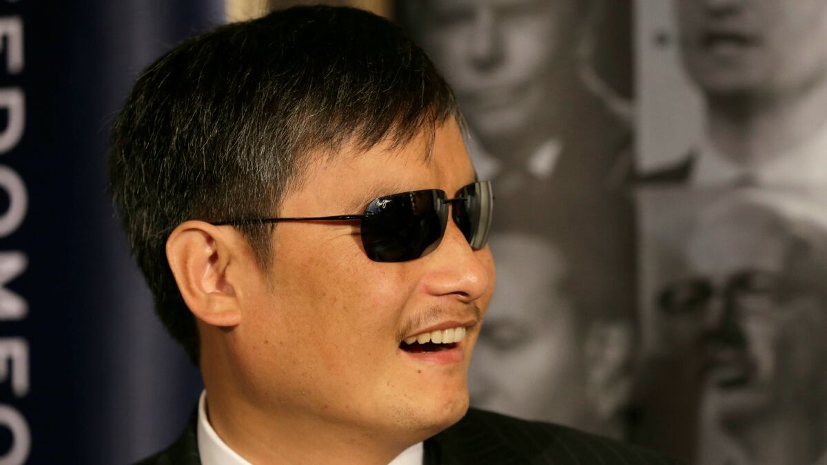 cheats/2013/06/16/chinese-dissident-china-pressuring-nyu/chen-criticizes-nyc-cheat_jsjtni