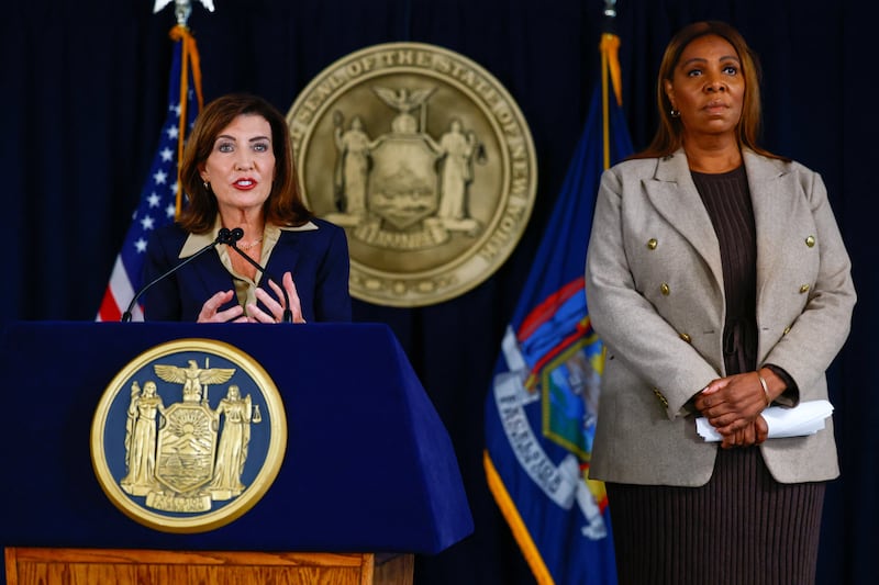 New York Governor Kathy Hochul and New York Attorney General Letitia James attend a press conference regarding an investigation into alleged sexual assault at Cornell University, in New York City, US, October 2, 2026. REUTERS/Jeenah Moon