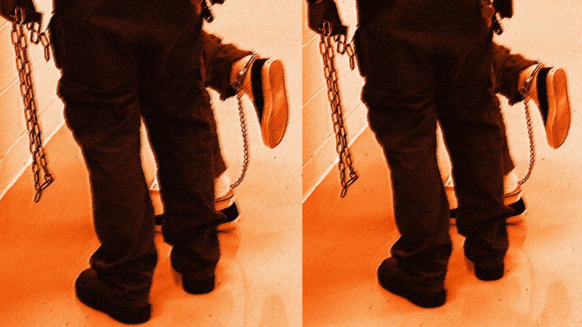 200730-Ackerman-ICE-Guard-Detainee-tease_pijsyw