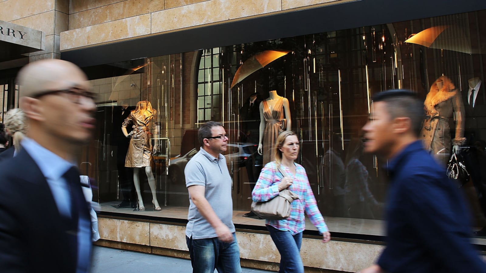 articles/2012/10/10/the-business-consumer-confidence-split/consumer-optimism-zeitlin-tease_b8gndn