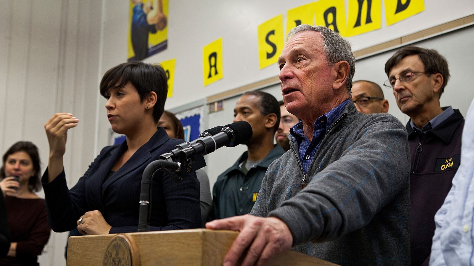 cheats/2012/10/28/nyc-orders-evacuations/hurricane-sandy-gal-28_gewif3