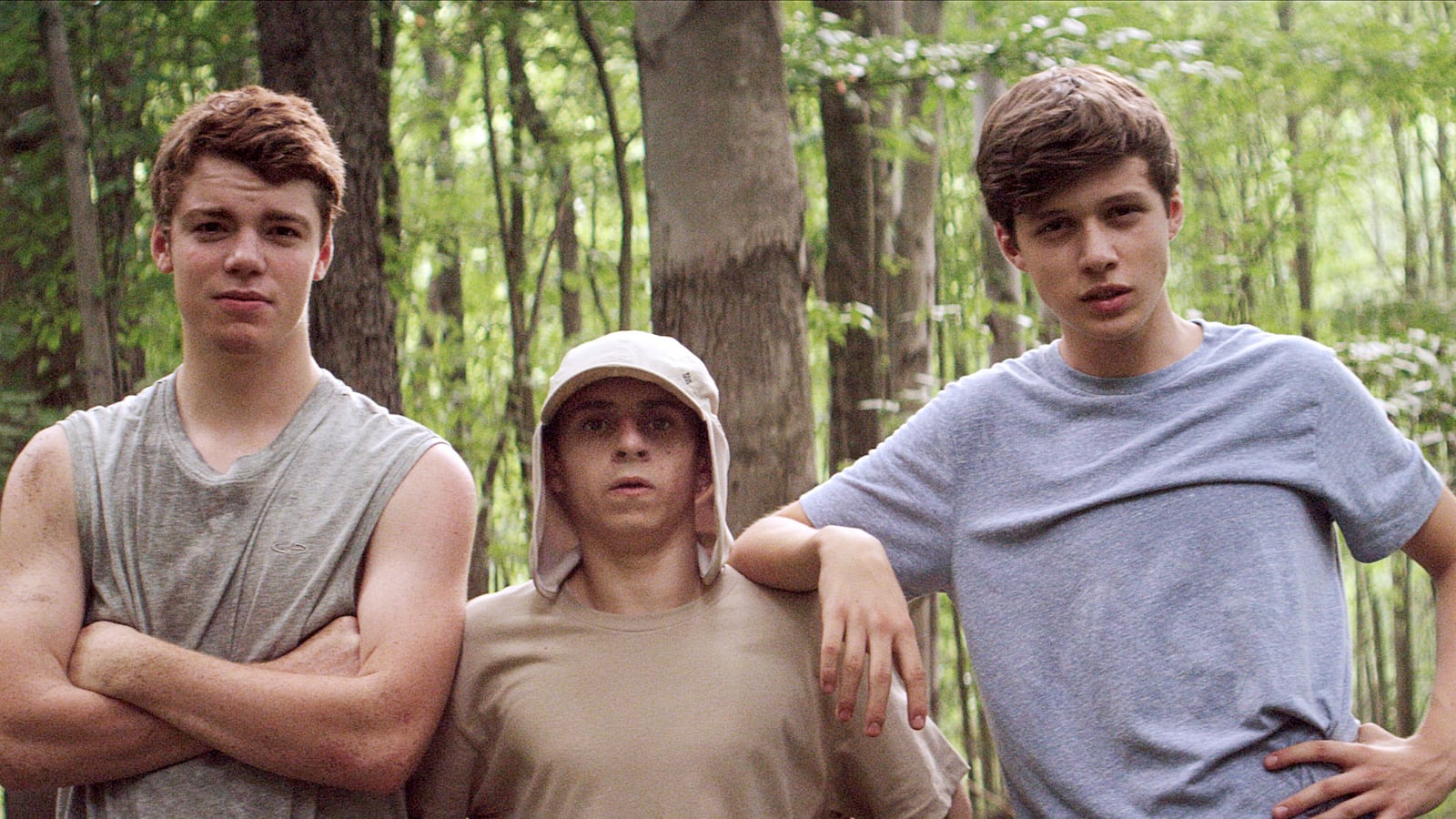 articles/2013/05/31/the-kings-of-summer-stars-on-survival-skills-girls-becoming-men-and-more/130530-klassen-kings-portrait-tease_wdumqy