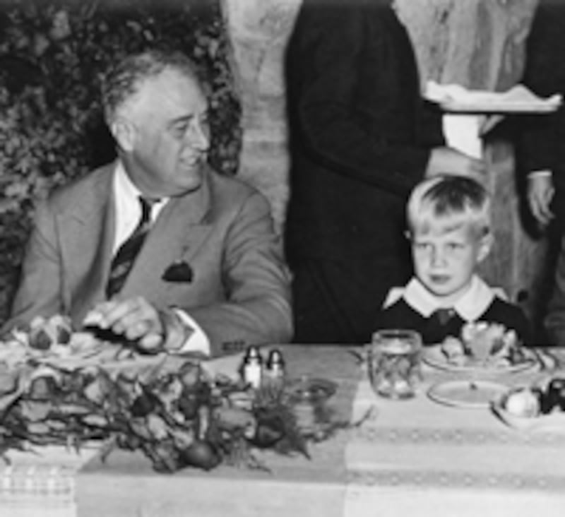 articles/2008/11/12/dear-malia-and-sasha/syme-roosevet-3_bkwspd