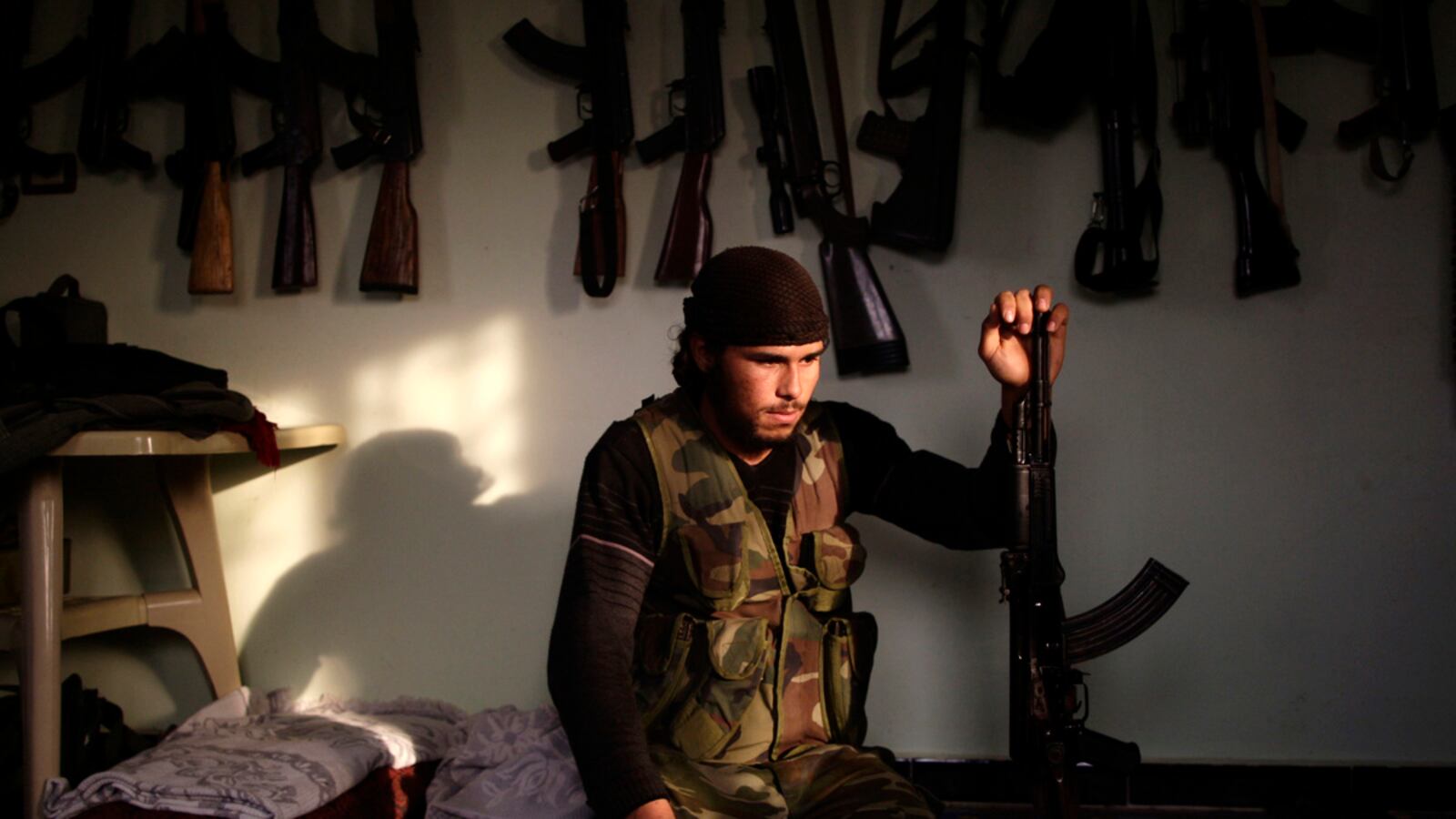 cheats/2013/02/27/u-s-offers-aid-to-syrian-rebels/assad-syria-cluster-cheat_azhjnw
