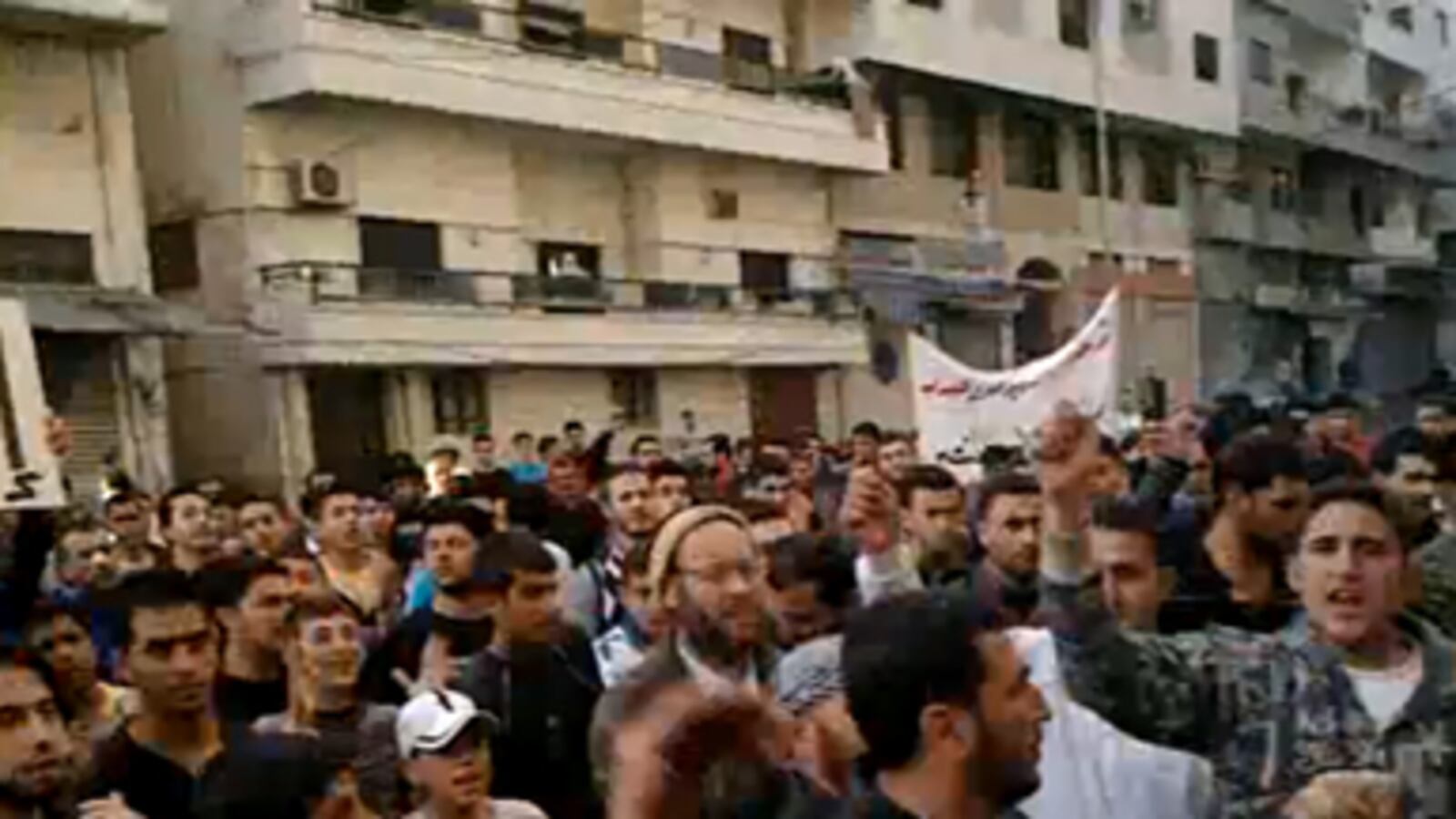 cheats/2011/04/20/syria-to-lift-emergency-rule/syria-protest-youtube_sm8idr