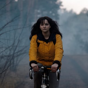 200624-schager-dark-tease_rmpt1c