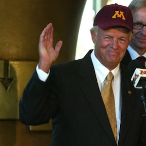 GettyImages-1154237063_gkplso