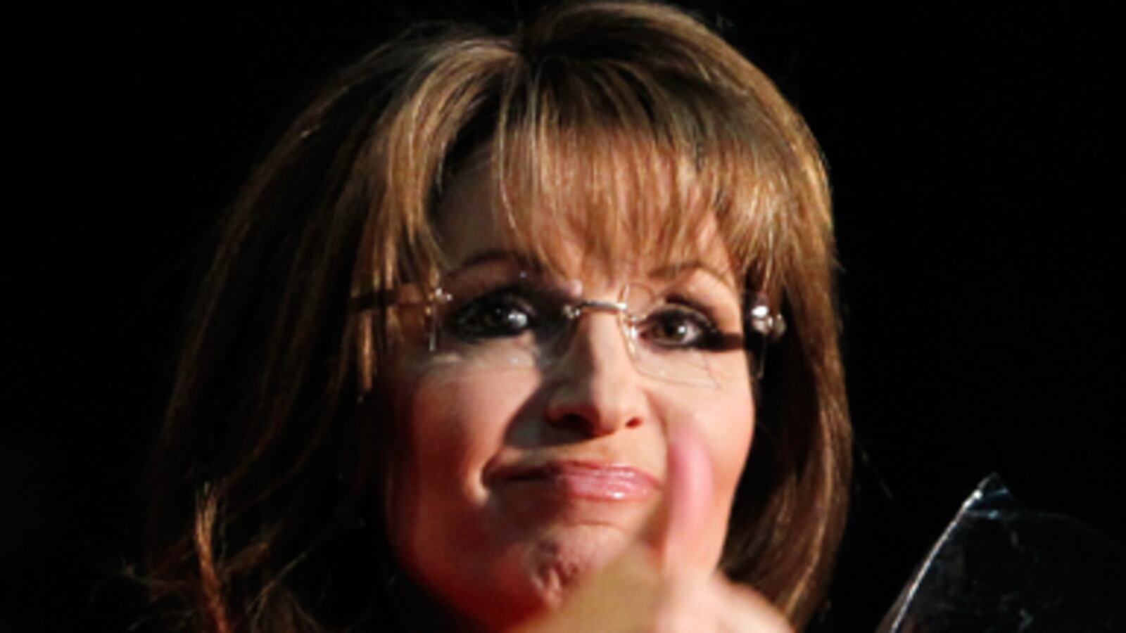 cheats/2011/05/26/palin-to-make-nationwide-bus-tour/palin-makes-2012-moves_vwefd8