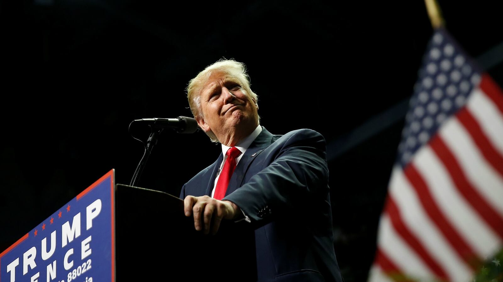 cheats/2016/11/05/judge-issues-injunction-against-trump-stone-over-voter-intimidation/161105-trump-stone-court-order-cheat_mncbpm