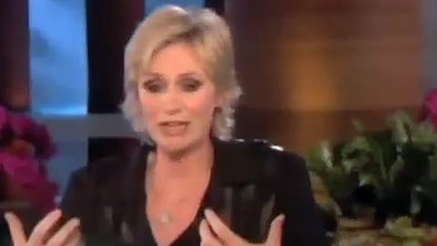 videos/2010/09/15/jane-lynch-on-ellen/ellen-katy-perry-1_r7bxey
