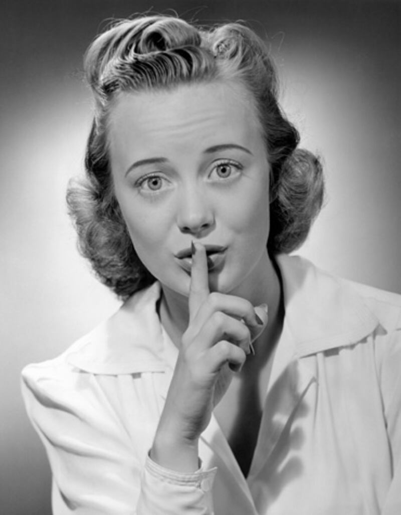 galleries/2011/11/20/hot-cocktails-for-winter-hot-apple-toddy-fall-leaves-and-more/vow-of-silence-hot-cocktails_psqvqw