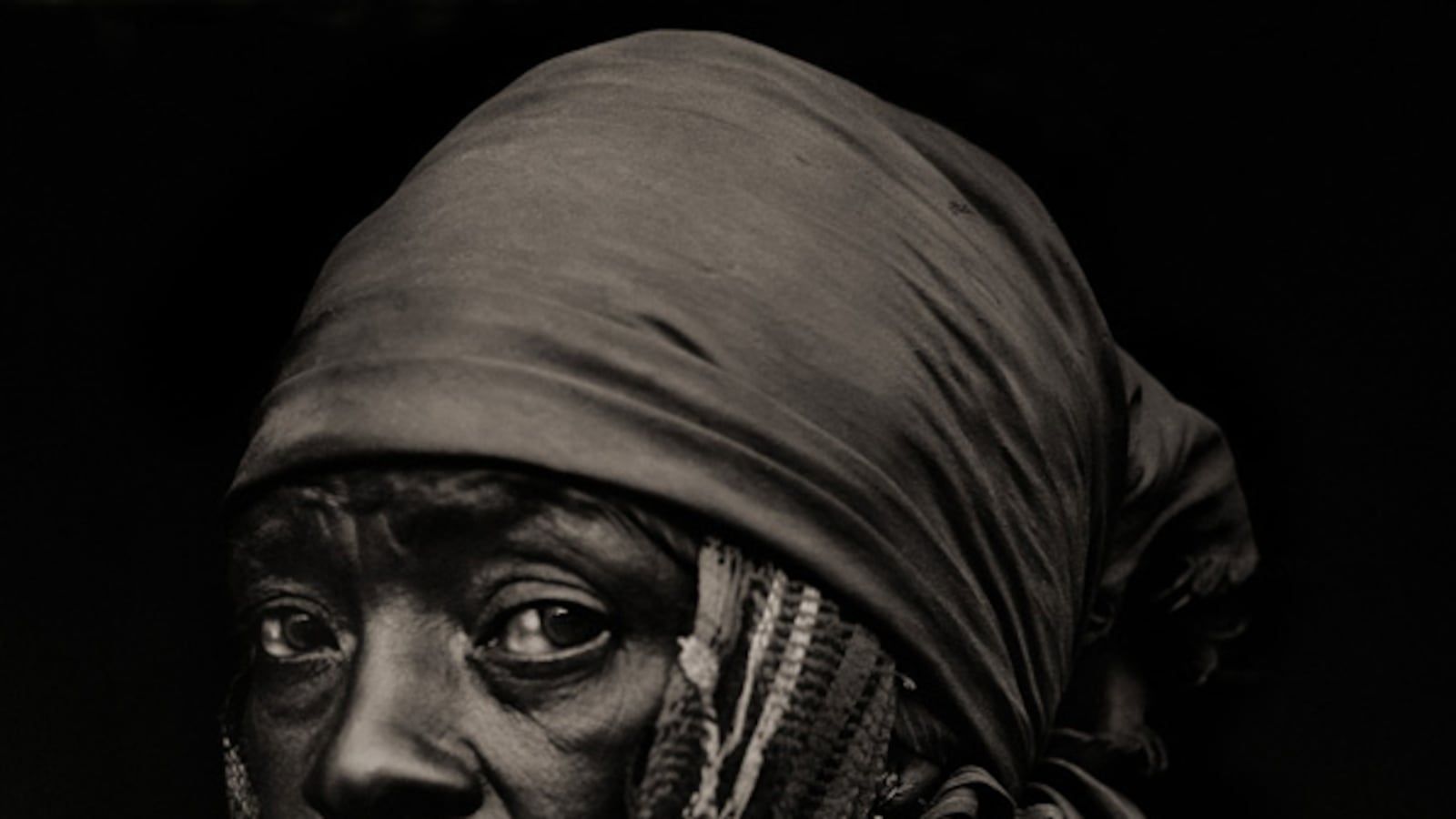 galleries/2014/11/08/using-art-to-shed-light-on-the-forgotten-rape-epidemic-photos/141106-native-2_cd2rkt