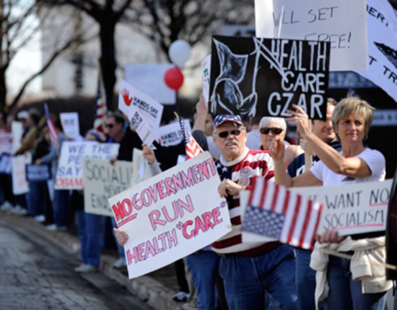 articles/2011/04/15/2012-presidential-election-polls-dirty-secret-us-voters-ignorance/germond-polls_173659_aabuvc