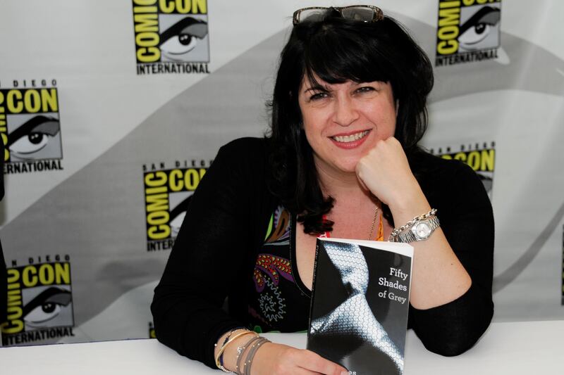 articles/2013/03/11/50-shades-of-grey-author-e-l-james-to-publish-writing-advice-guide/130311-Taylor-E-L-James-tease_o6y8by