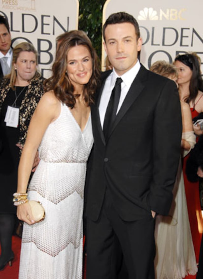 galleries/2010/01/05/secret-celebrity-weddings/secret-celeb-weddings---affleck-and-garner_codfsx