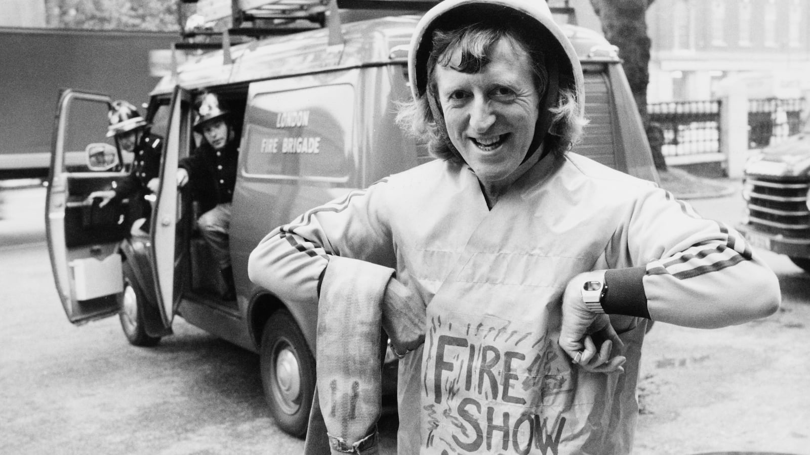 cheats/2013/01/11/britain-missed-chances-to-charge-savile/130111-jimmy-savile-report-cheat_rakmpy