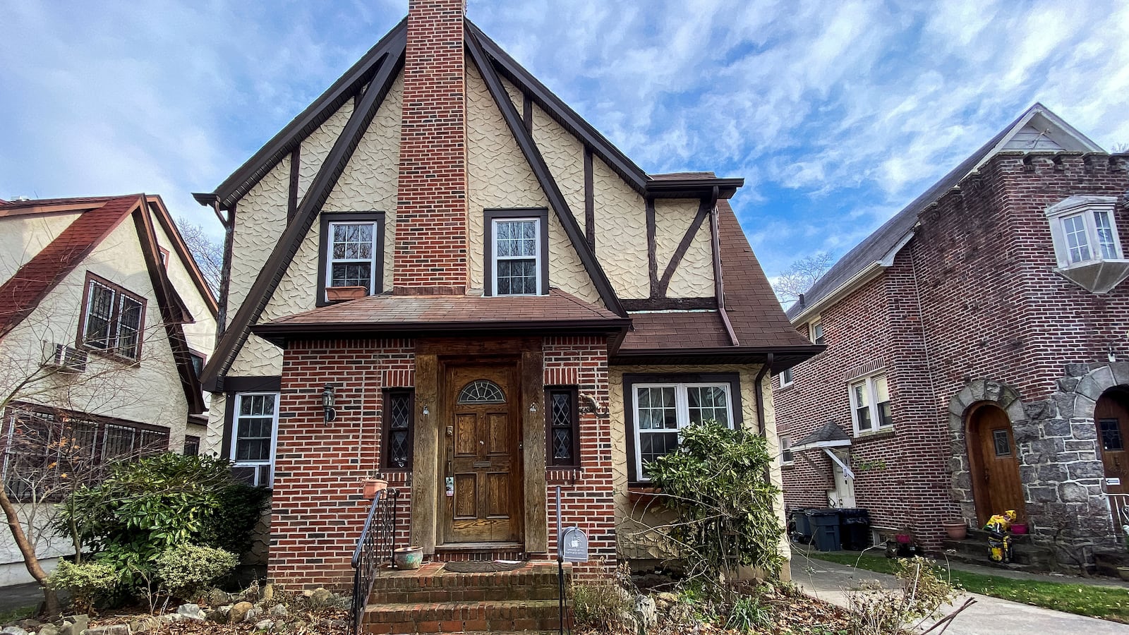 trump home in queens