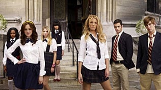 articles/2009/02/06/gossip-girl-deathwatch/shure-gossip-girl-1_ebrww1