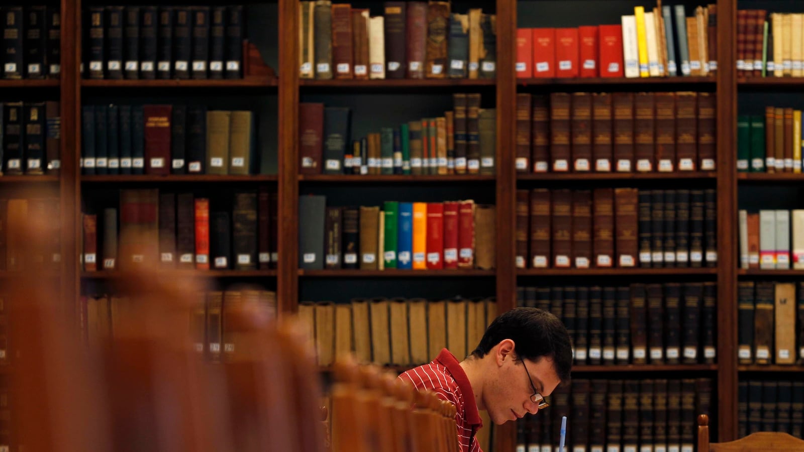 articles/2014/07/28/pulling-the-plug-on-english-departments/140726-Masciotra-english-dept-tease_di4jcm