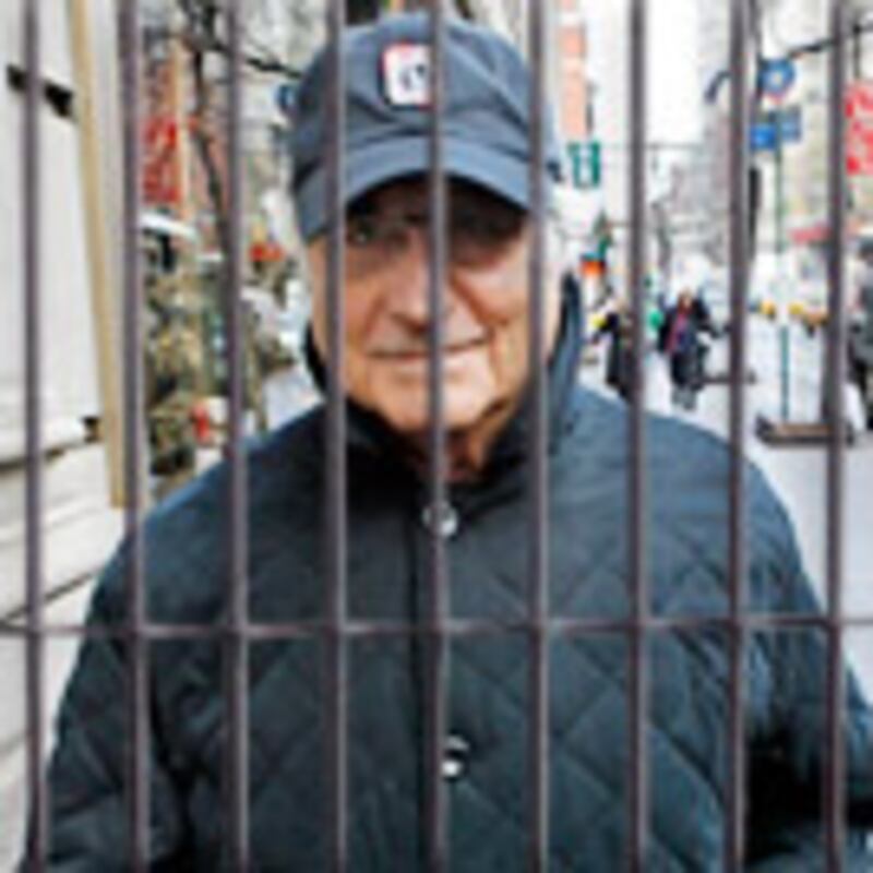 articles/2009/12/30/our-hottest-stories-of-2009/frazier-madoff-prison_9559_wspw8n