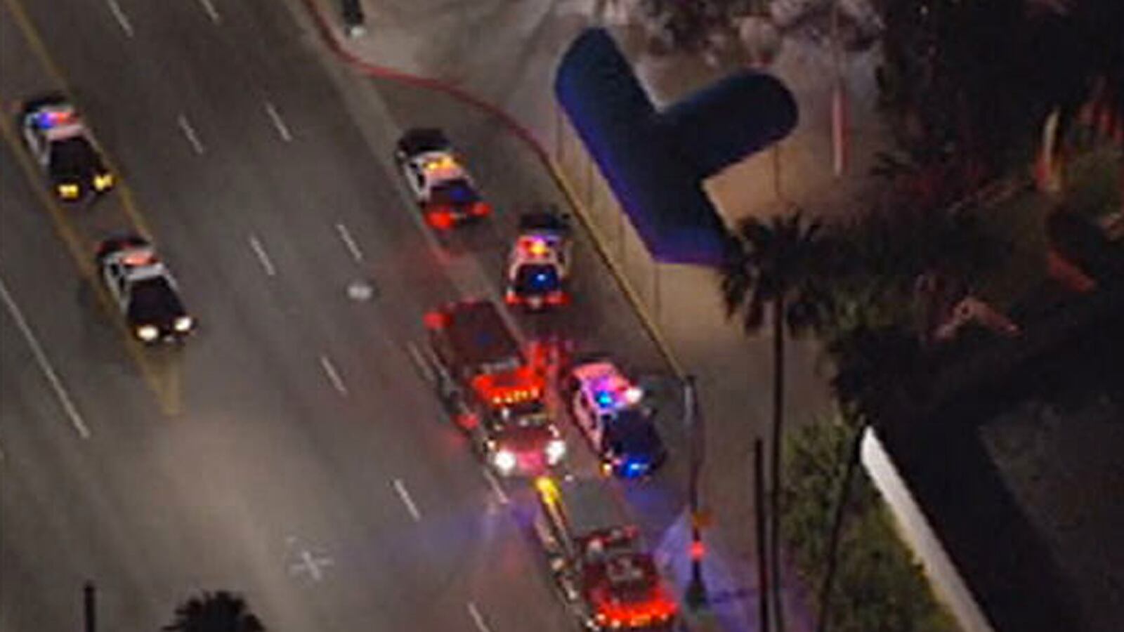 cheats/2012/06/23/two-dead-in-beverly-hilton-shooting/shooting-beverly-hills-hilton-cheat_sb91dp