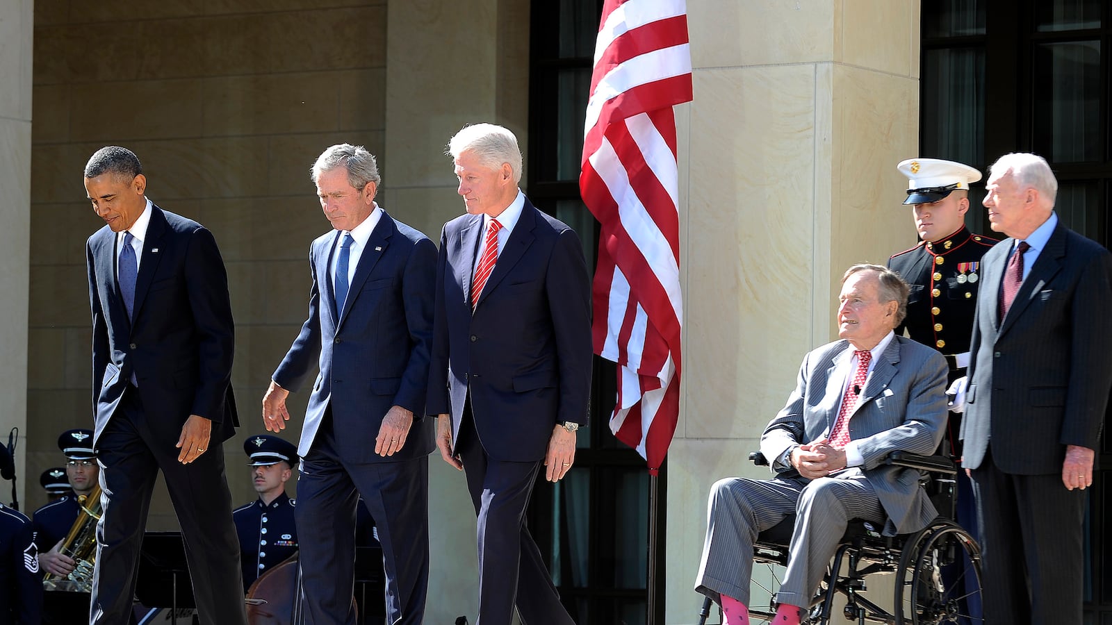 galleries/2013/04/25/look-who-went-to-the-bush-library-opening-ceremony-photos/bush-center-obama-bush-clinton_gt9xzq