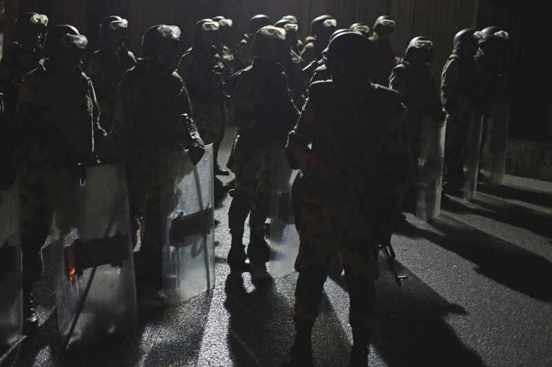 articles/2013/07/03/despite-obama-administration-s-entreaties-egyptian-military-deposes-morsi/130703-rogin-egypt-tease_hqjeix