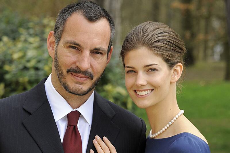 articles/2013/04/30/model-kendra-spears-engaged-to-a-shia-prince/130430-prince-aga-khan-kendra-spears-engagement-sidell-tease_rgqc9t