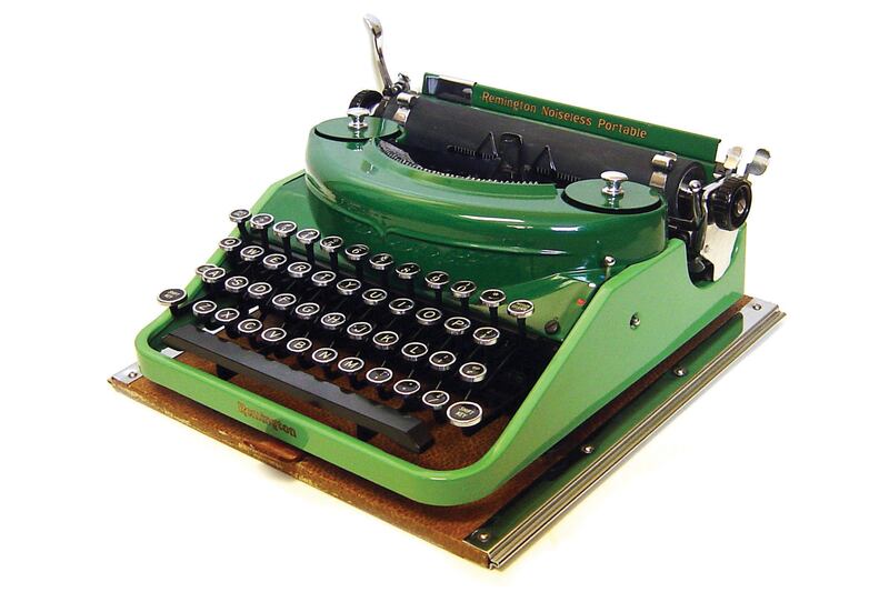 galleries/2016/01/02/the-typewriter-revolution/151114-typewriter-8-p98_vtnv7w