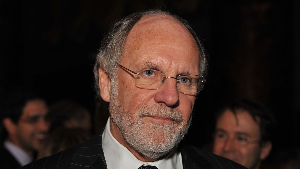 cheats/2011/12/08/corzine-to-plead-the-fifth-report/john-corzine-company-verge-collapse-cs_xmvoer
